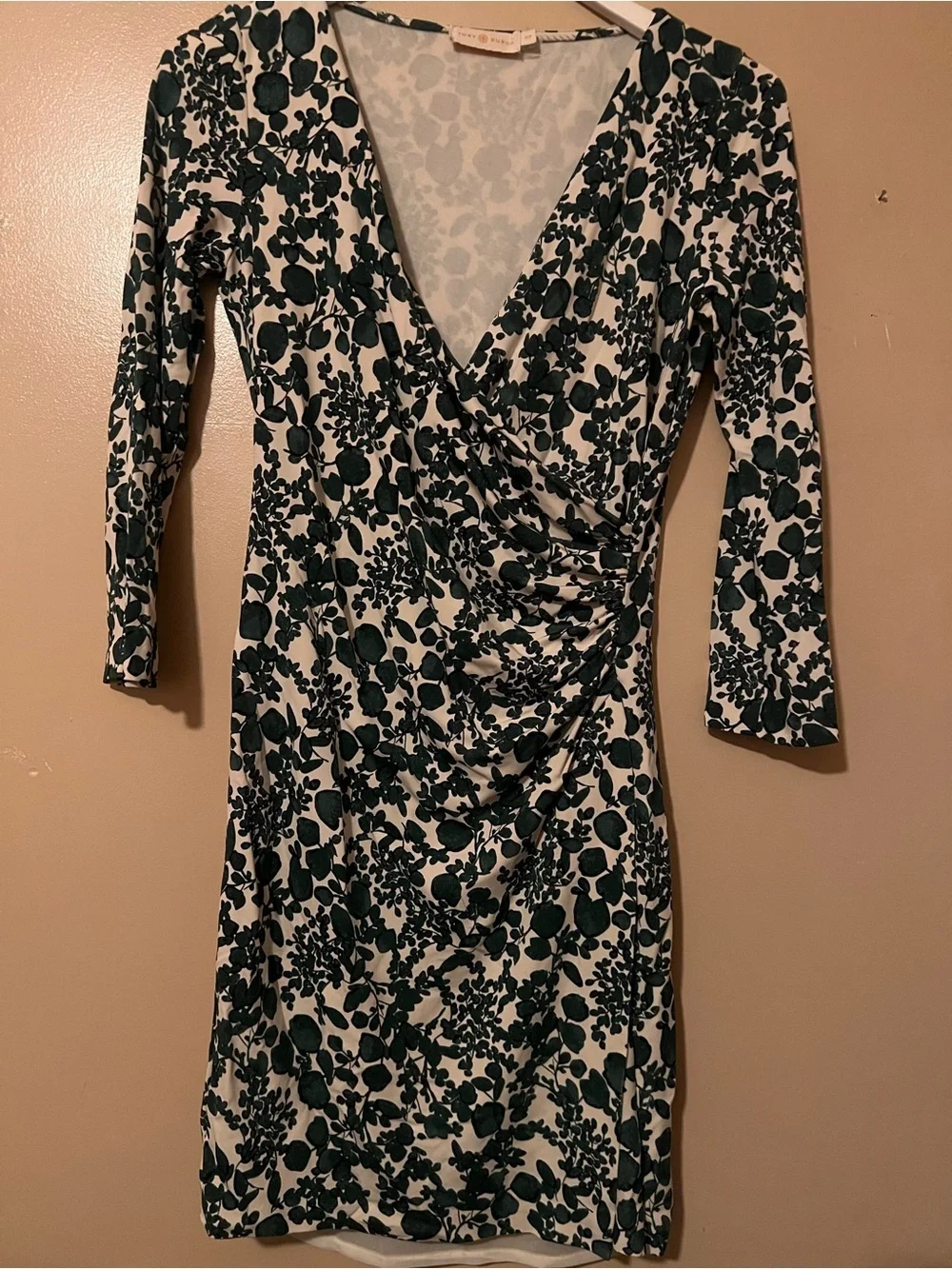 Tory Burch Green Floral Wrap-Style Mini Dress whimsy cuyana classic romantic cos